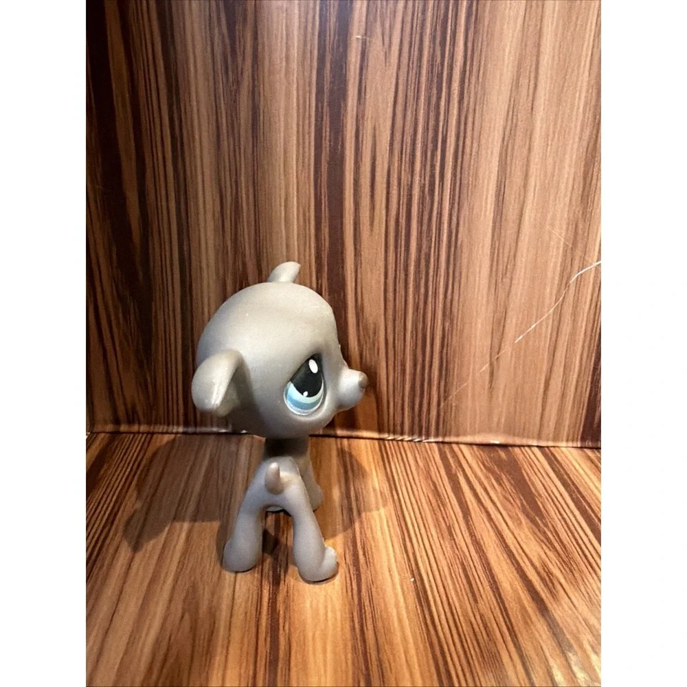 Littlest Pet Shop LPS #319 Gray Greyhound Whippet Dog Blue Eyes Authentic Hasbro